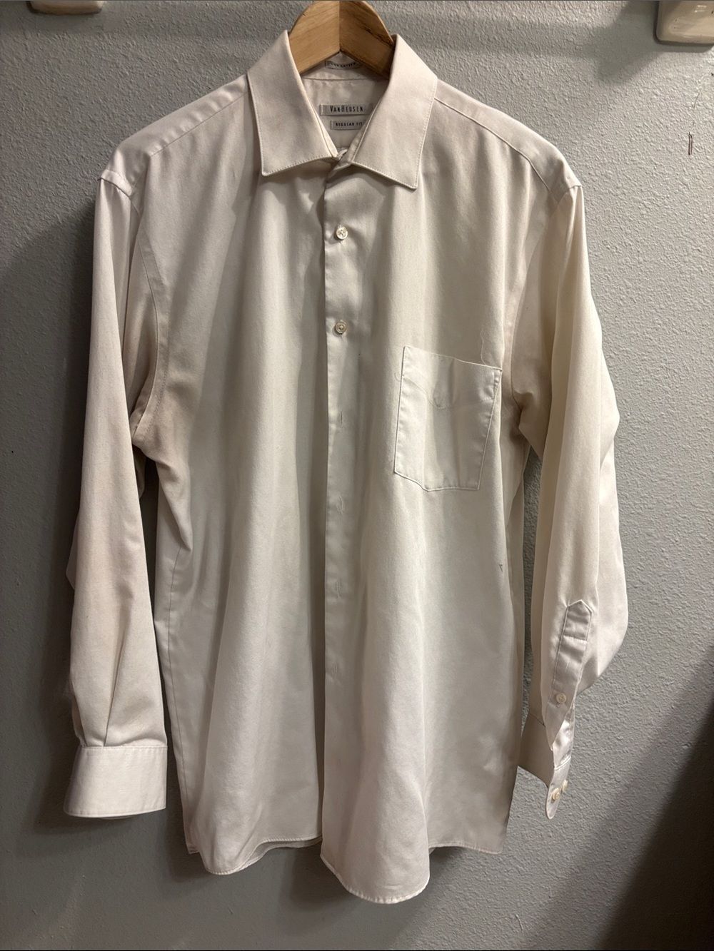 Van Heusen Cream Long-Sleeve Dress Shirt